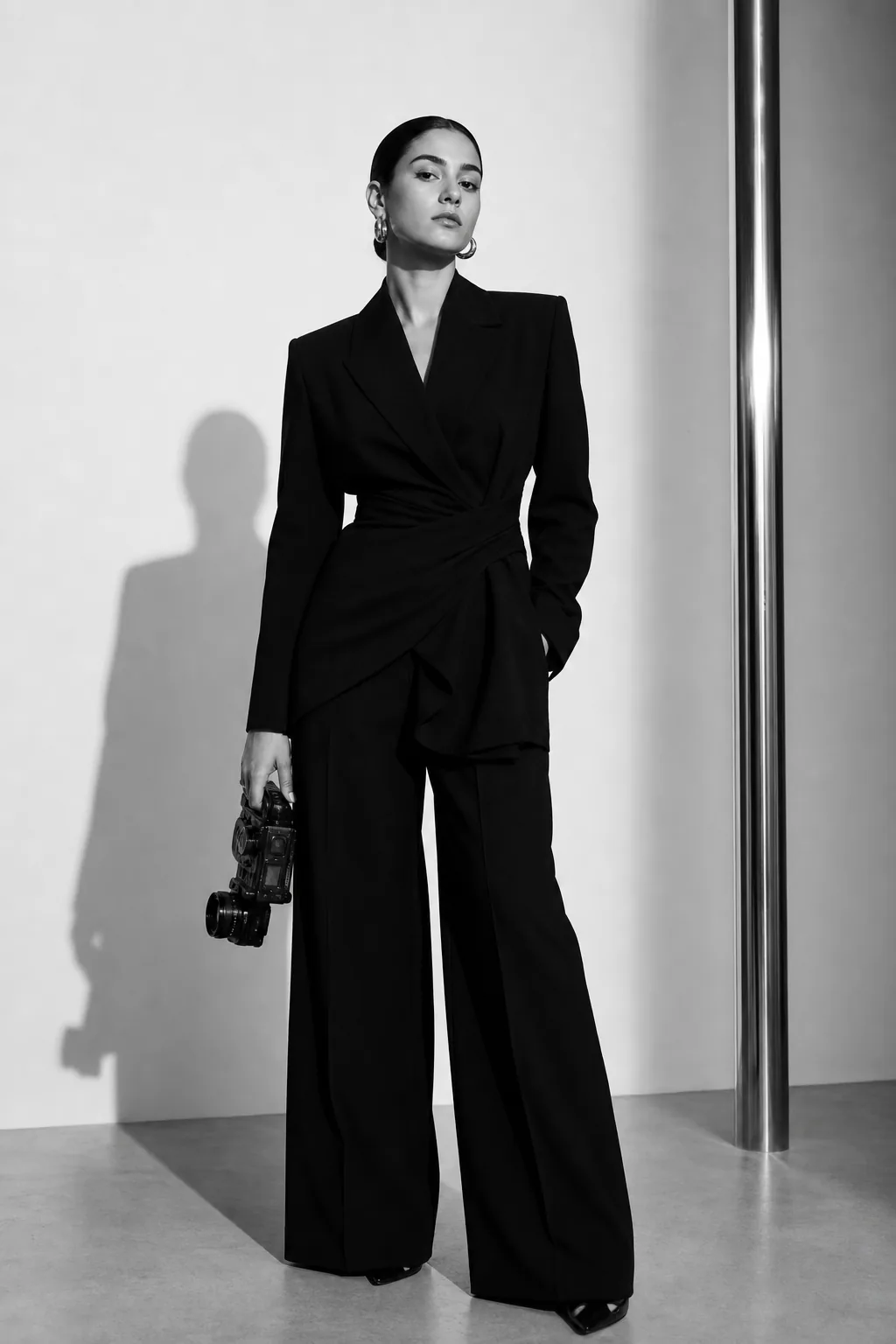 Inês Vale, criadora fictícia de moda e luxo